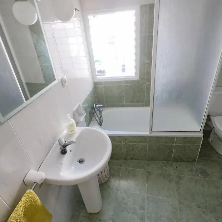 Baluarte Conil Town House With Roof Terrace And Sea View In Barrio De Pescadores Conil De La Frontera