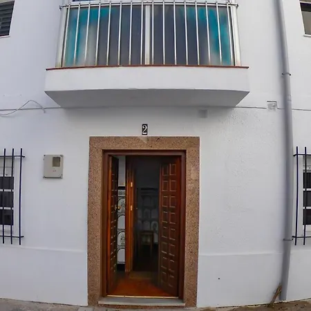 Апартаменты Baluarte Conil Town House With Roof Terrace And Sea View In Barrio De Pescadores *