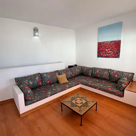 Апартаменты Baluarte Conil Town House With Roof Terrace And Sea View In Barrio De Pescadores *