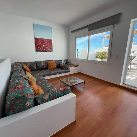 Baluarte Conil Town House With Roof Terrace And Sea View In Barrio De Pescadores Conil De La Frontera
