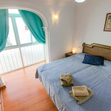Baluarte Conil Town House With Roof Terrace And Sea View In Barrio De Pescadores Apartment *